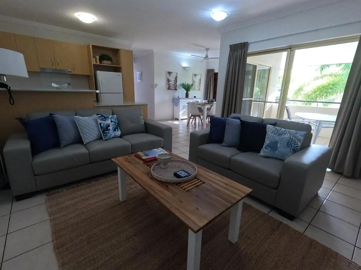 **** Resort Central Plaza Port Douglas Australia