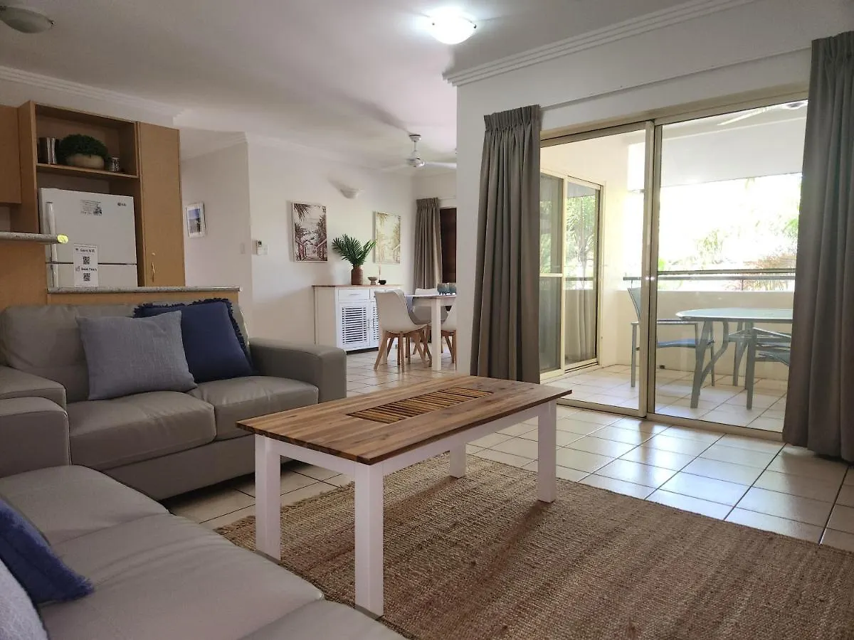 **** Resort Central Plaza Port Douglas Australia