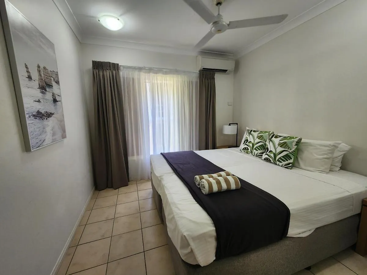 Resort Central Plaza Port Douglas