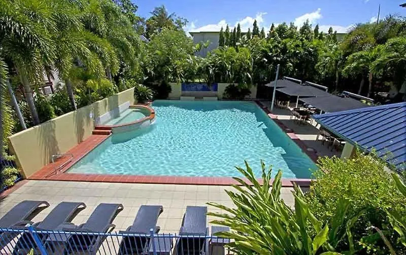 Resort Central Plaza Port Douglas