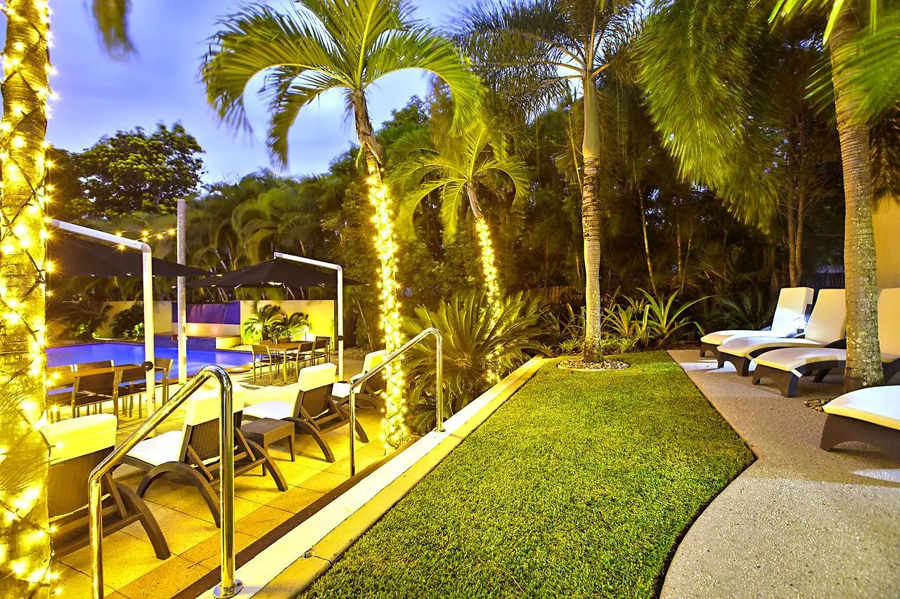 Central Plaza Port Douglas Australia