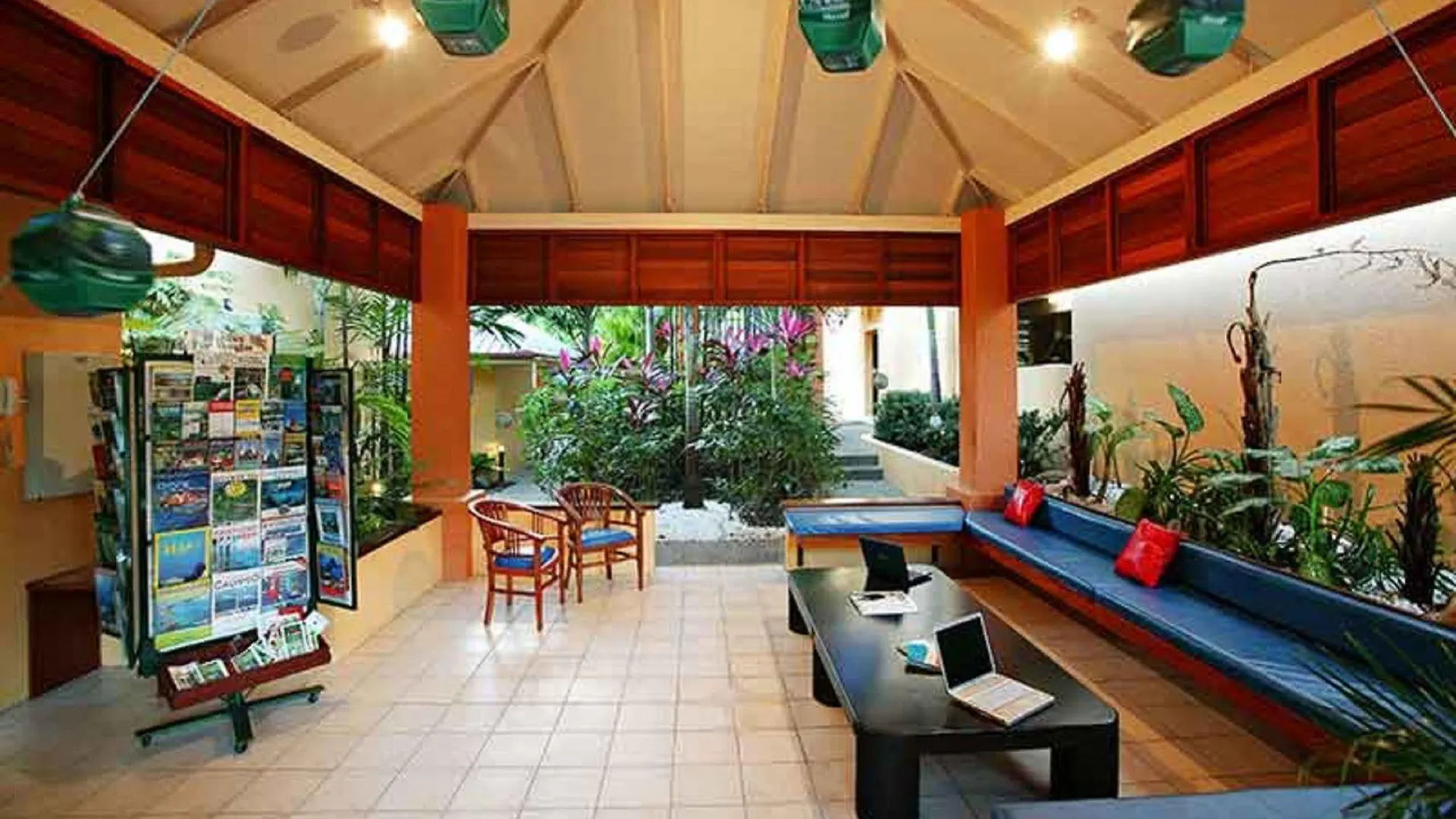 Resort Central Plaza Port Douglas