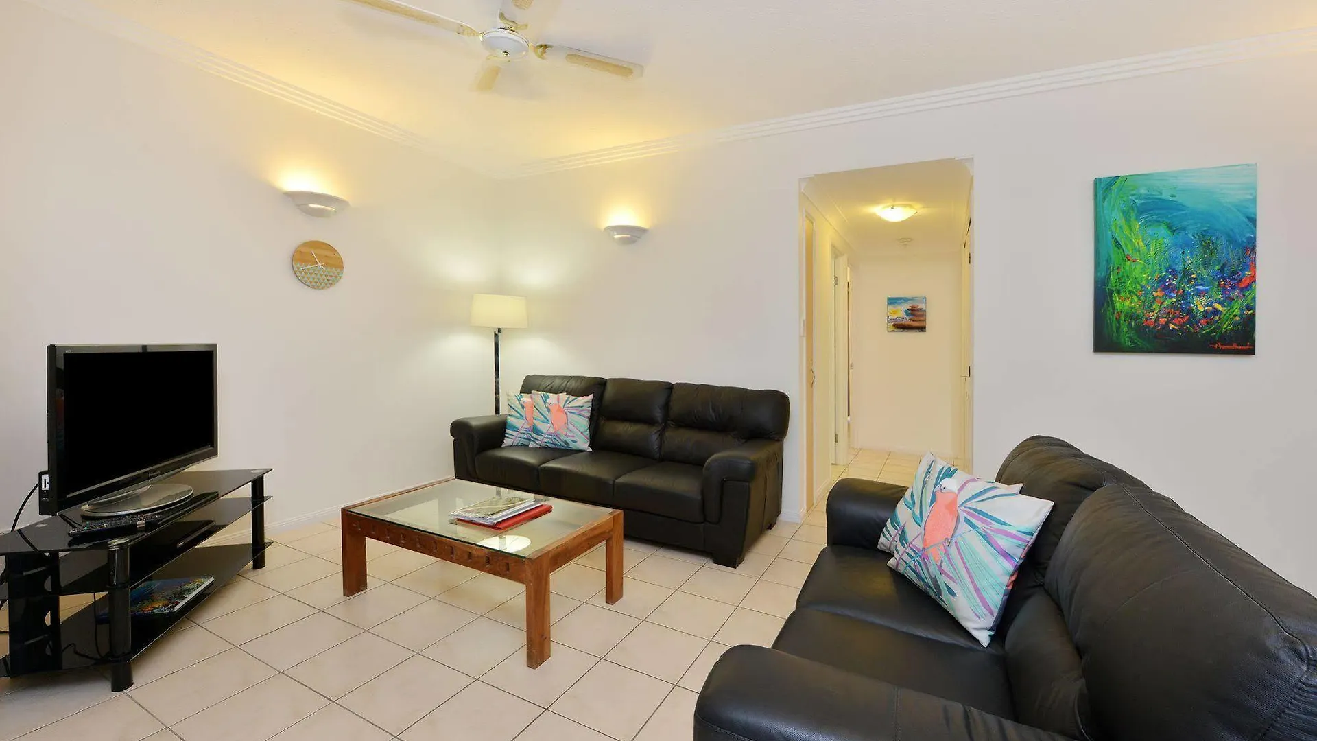 **** Resort Central Plaza Port Douglas Australia