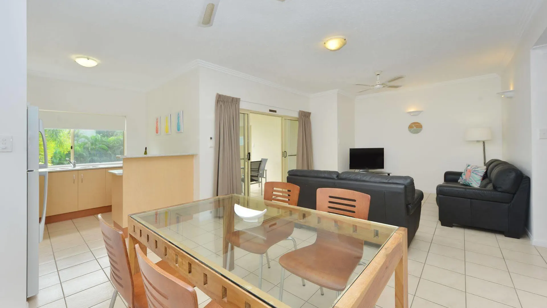 Resort Central Plaza Port Douglas
