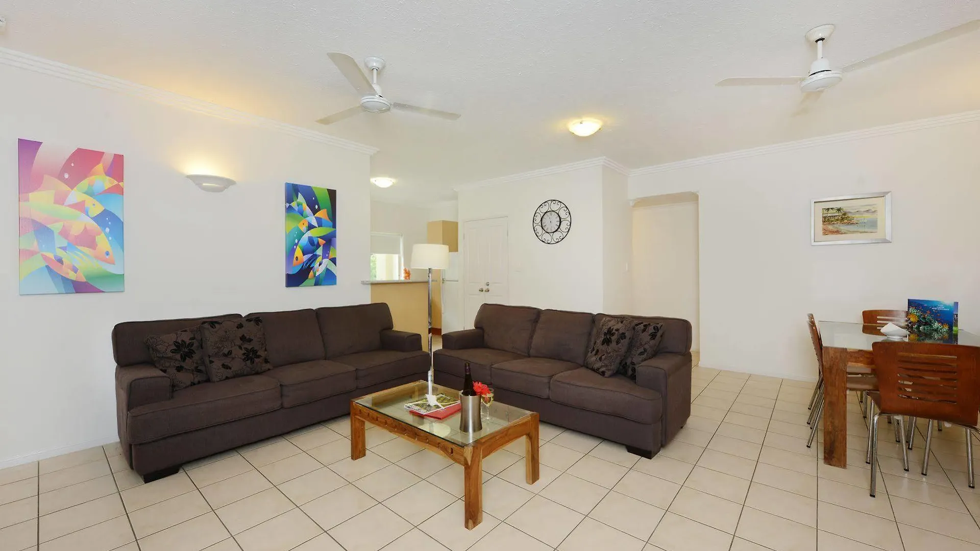 **** Resort Central Plaza Port Douglas Australia